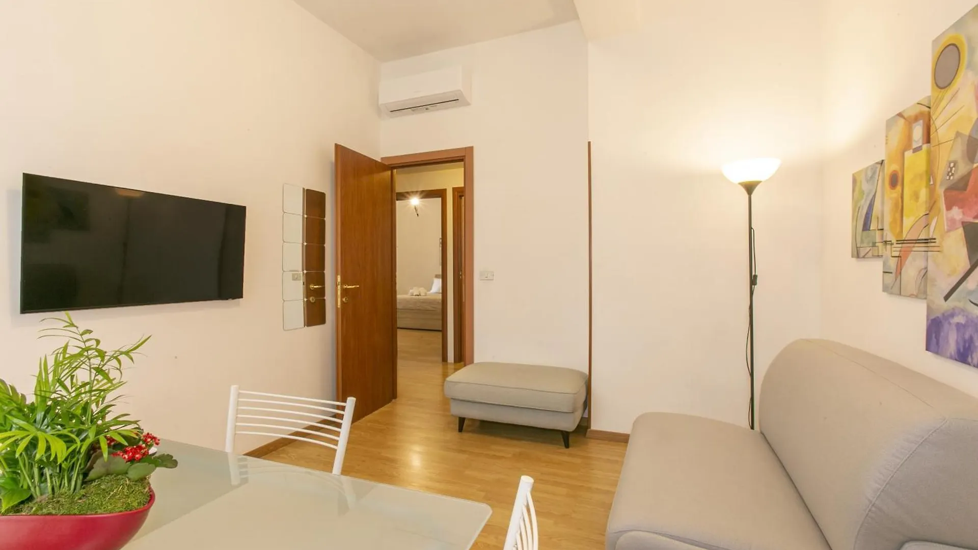 Appartamento A 50 M Dalla Metropolitana Cornelia Rome 0*,  Italy