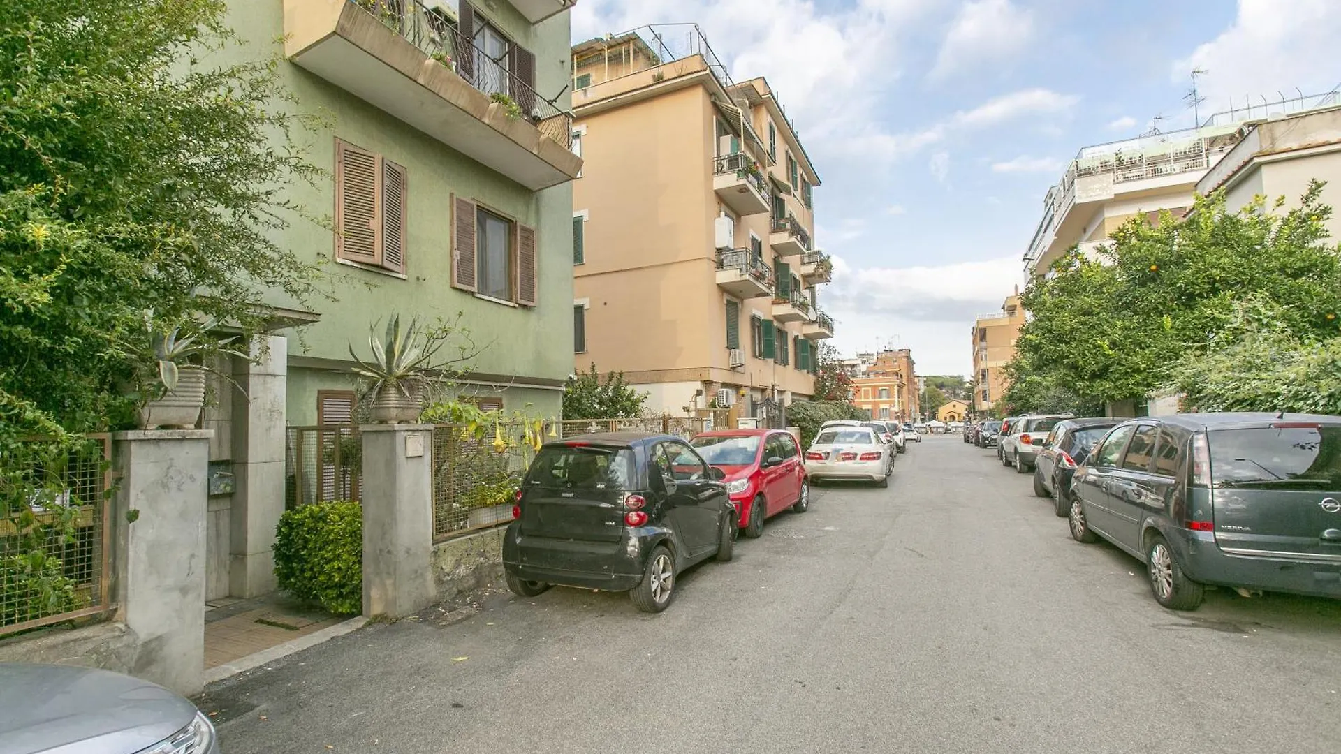 Apartment Appartamento A 50 M Dalla Metropolitana Cornelia Rome