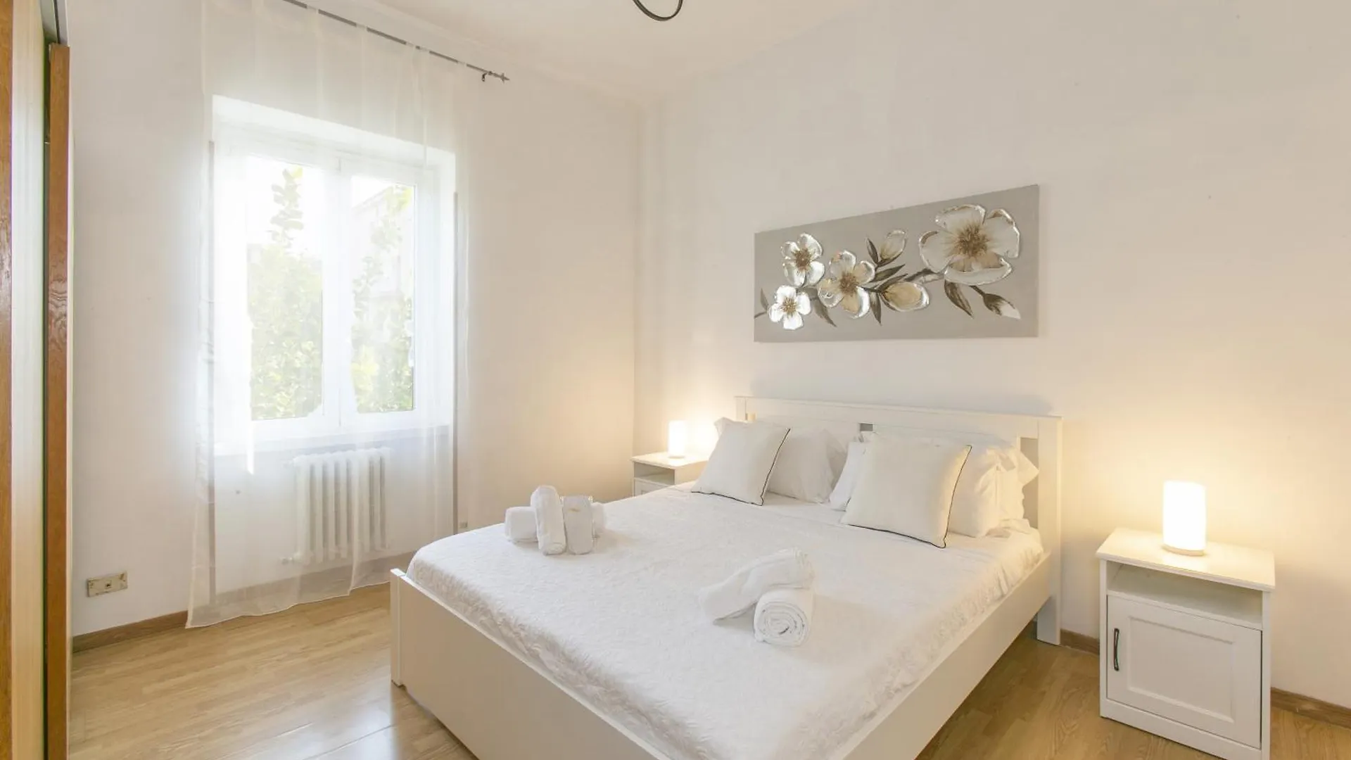 Apartment Appartamento A 50 M Dalla Metropolitana Cornelia Rome